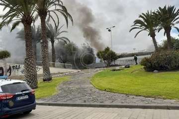 Incendio en los locales del anfiteatro al aire libre de Las Remudas (Telde)/TA.